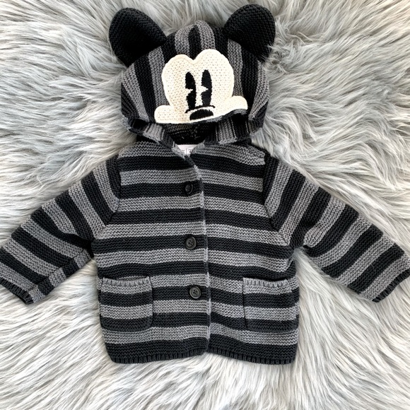 GAP Other - Baby gap sweater